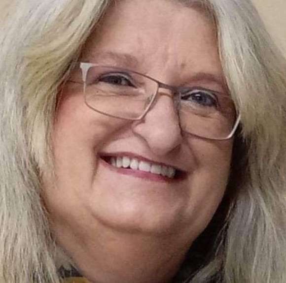 Meet your Posher, Chantale - Picture 1 of 1